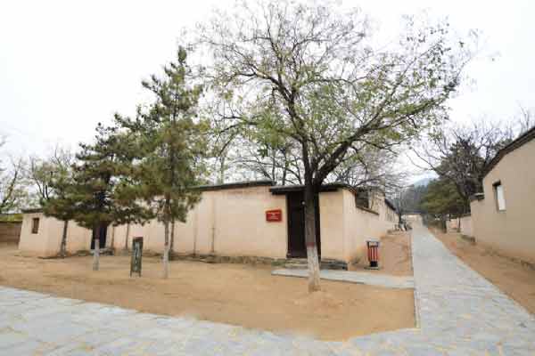 思政教师西柏坡研修：红色教育资源的挖掘与深耕 